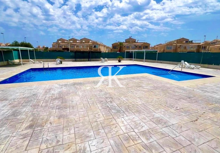 Segunda mano - town house - Torrevieja - La Siesta - El Salado - Torreta