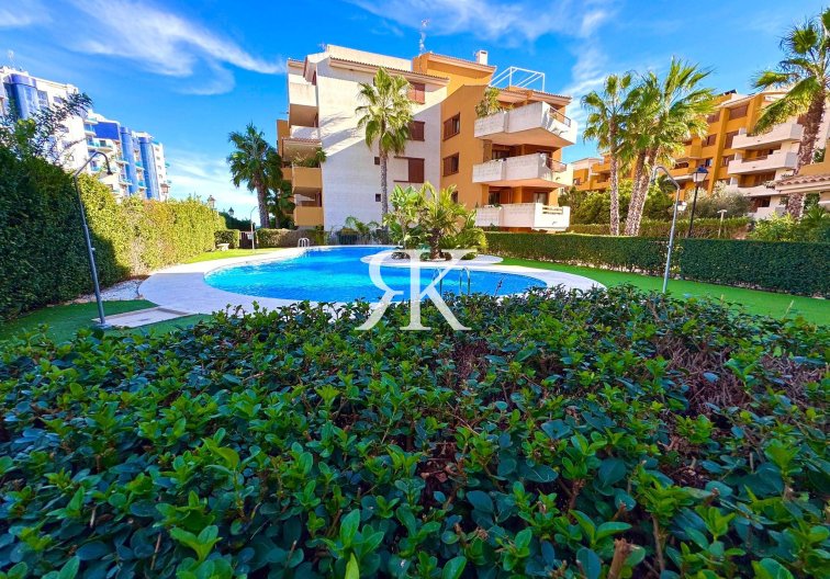 Segunda mano - Apartamento  - Torrevieja - Punta Prima