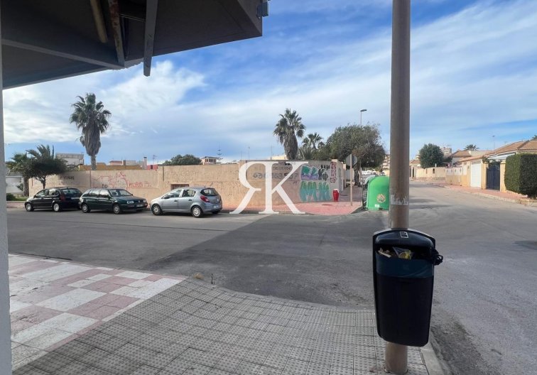 Wiederverkauf - Wohnung - Torrevieja - Zona Los Frutales