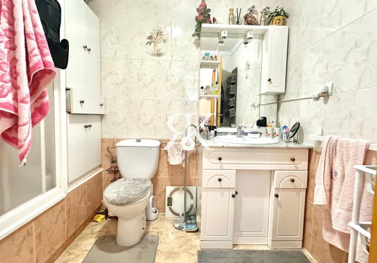 Segunda mano - Apartamento  - Torrevieja - Centro