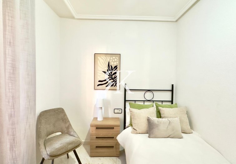 Segunda mano - Apartamento  - Torrevieja - Playa del Cura