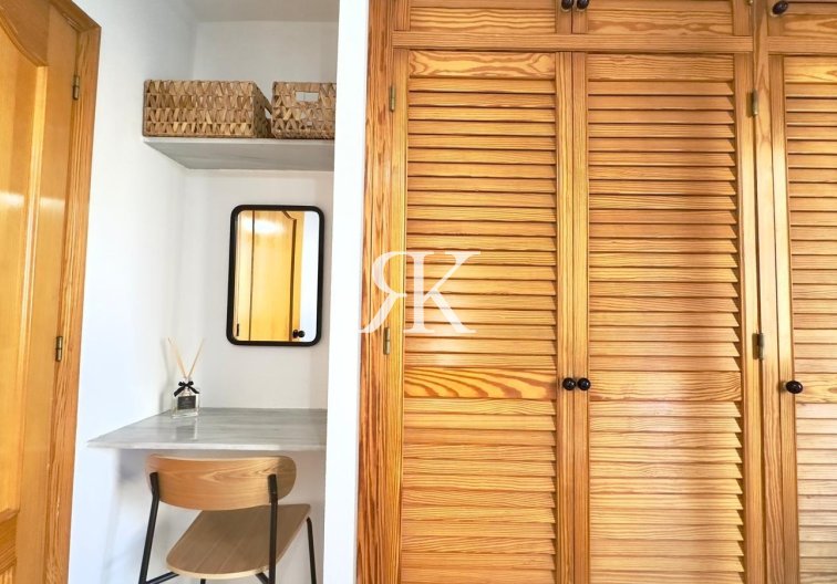 Segunda mano - Apartamento  - Torrevieja - Playa del Cura