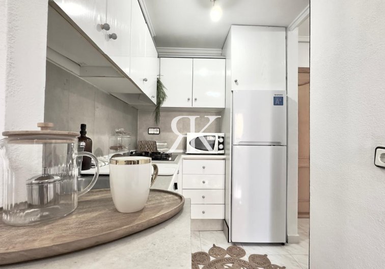 Segunda mano - Apartamento  - Torrevieja - Playa del Cura