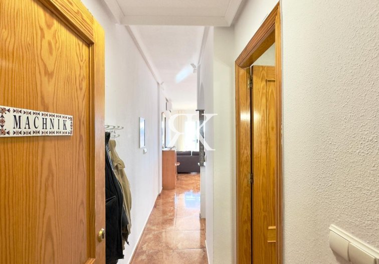 Segunda mano - Apartamento  - Torrevieja - Centro