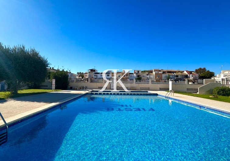 Revente - town house - Torrevieja - Estacion De Autobuses