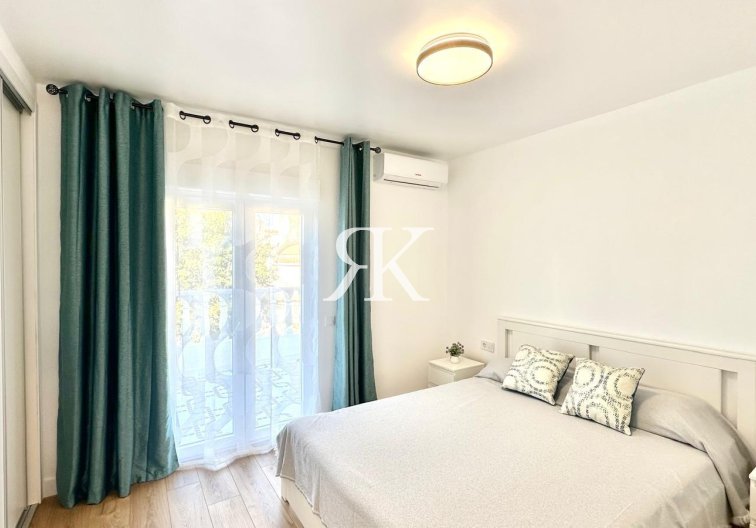 Revente - town house - Torrevieja - Estacion De Autobuses