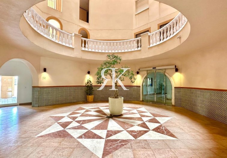 Segunda mano - Apartamento  - Torrevieja - Los Frutales