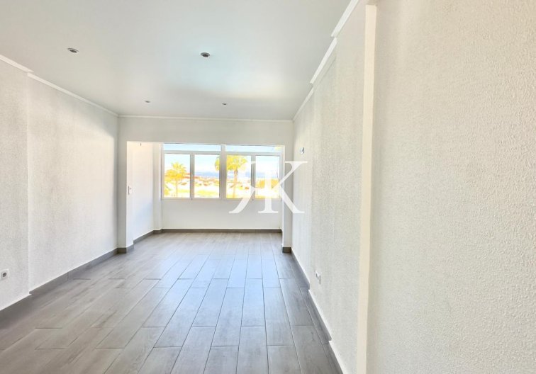 Revente - town house - Torrevieja - La Mata