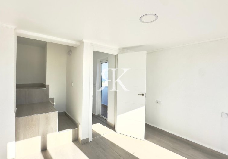 Revente - town house - Torrevieja - La Mata