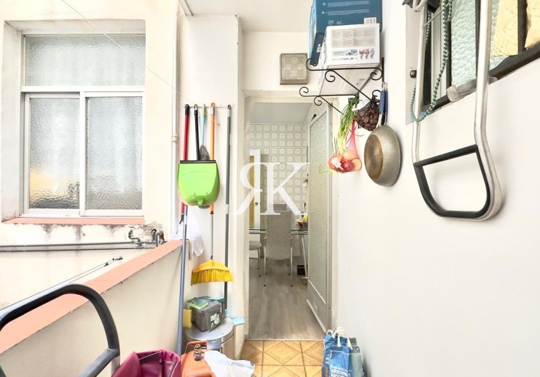 Segunda mano - Apartamento  - Torrevieja - Centro