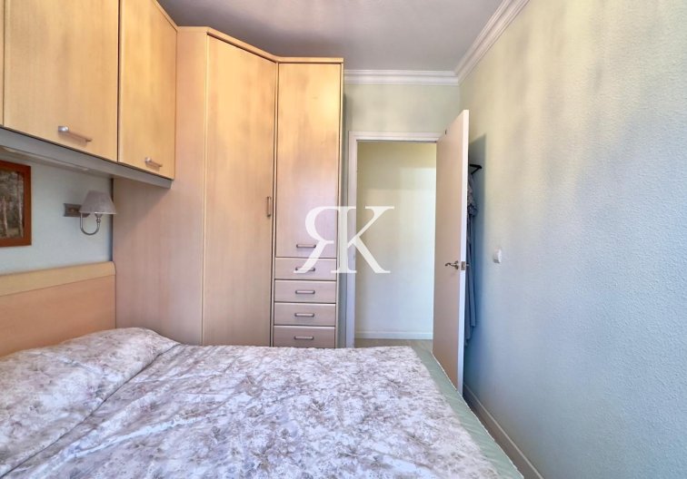 Segunda mano - Apartamento  - Torrevieja - Centro