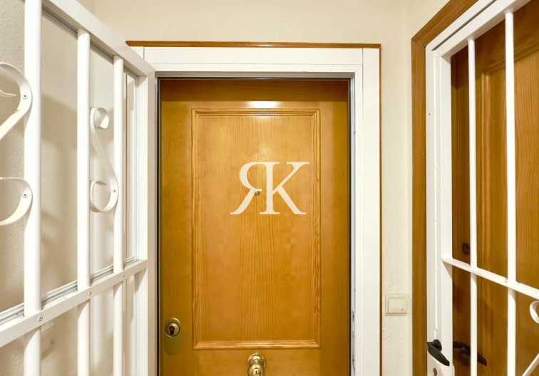 Revente - Appartement - Torrevieja - Centro