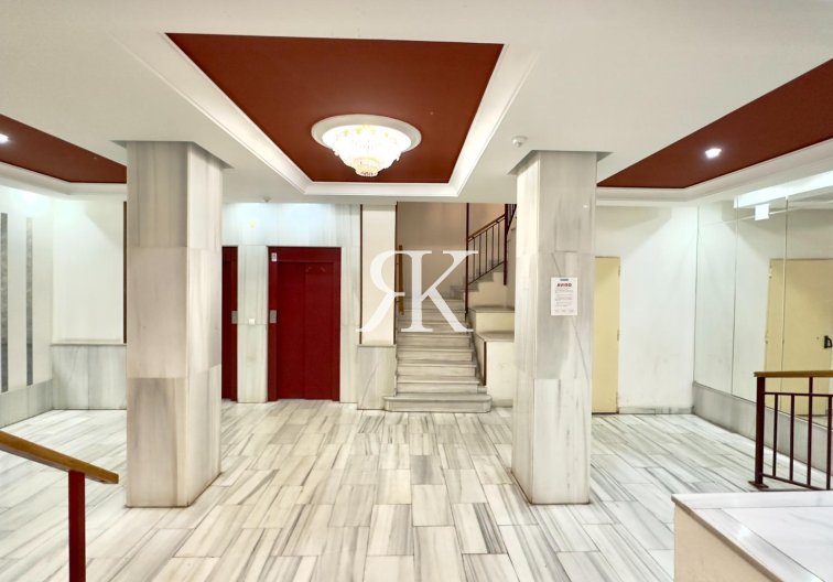 Revente - Appartement - Torrevieja - Centro