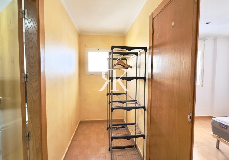 Segunda mano - Apartamento  - Torrevieja - Centro