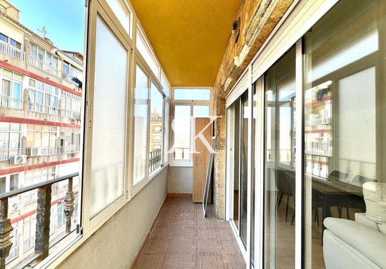 Segunda mano - Apartamento  - Torrevieja - Centro