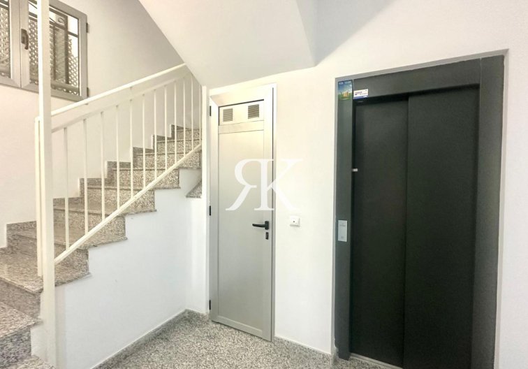 Herverkoop - Appartement - Torrevieja - La Mata