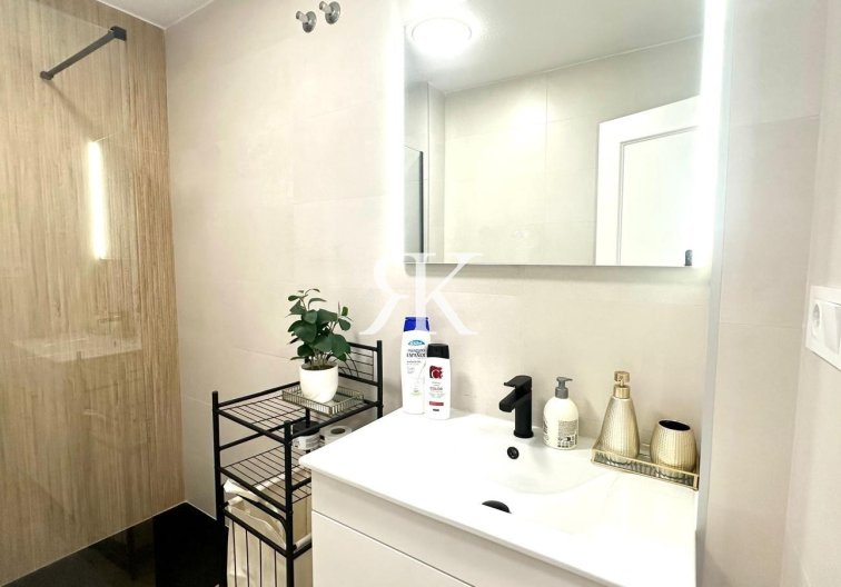 Revente - Appartement - Torrevieja - Centro