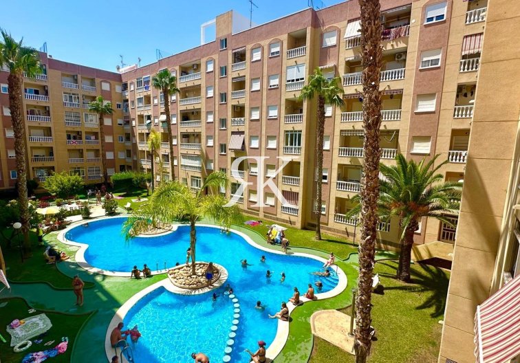 Revente - Appartement - Torrevieja - Centro