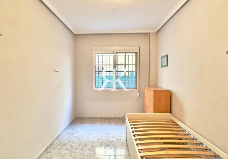 Segunda mano - Apartamento  - Torrevieja - La Mata Pueblo