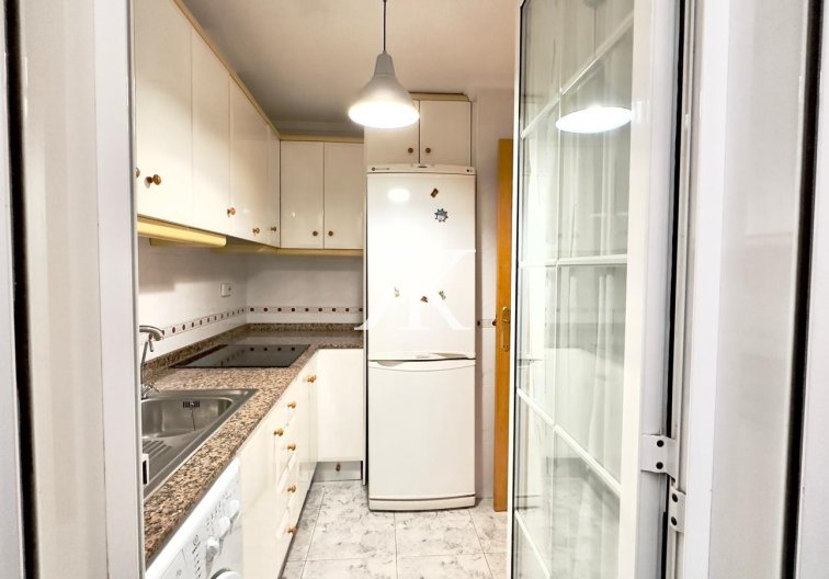 Segunda mano - Apartamento  - Torrevieja - La Mata Pueblo