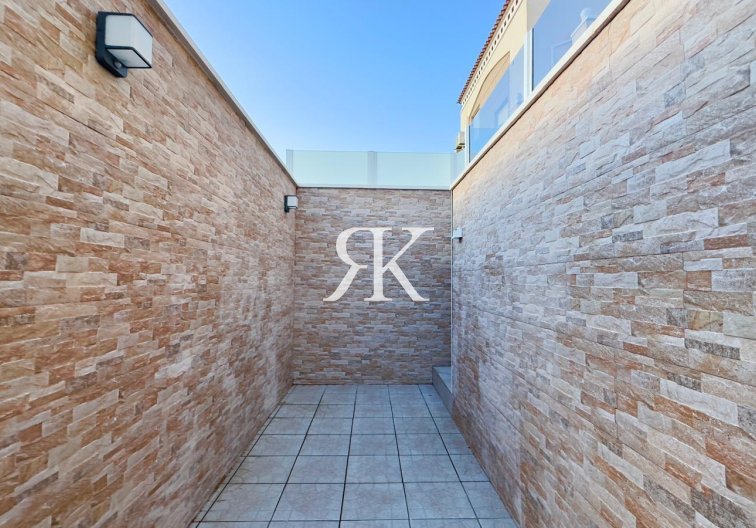 Resale - Bungalow - Torrevieja - Torreblanca