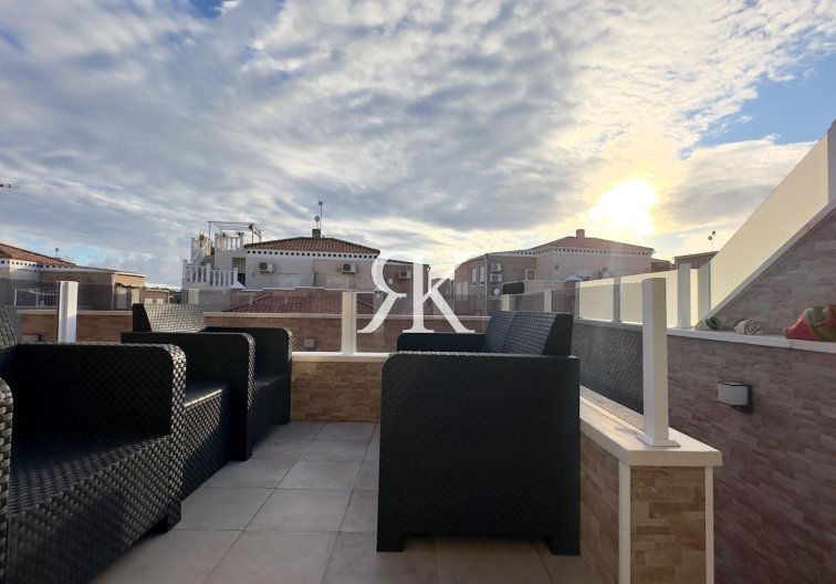Resale - Bungalow - Torrevieja - Torreblanca