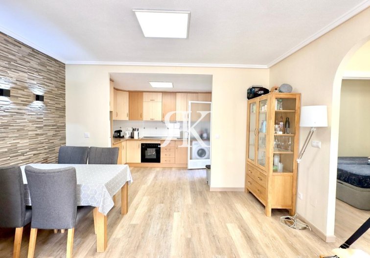 Resale - Bungalow - Torrevieja - Torreblanca