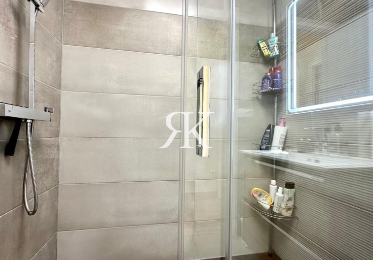 Resale - Bungalow - Torrevieja - Torreblanca