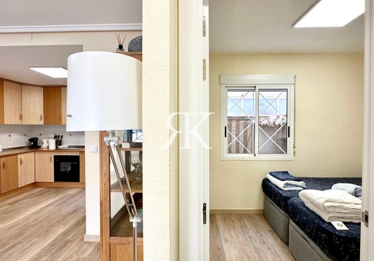 Resale - Bungalow - Torrevieja - Torreblanca