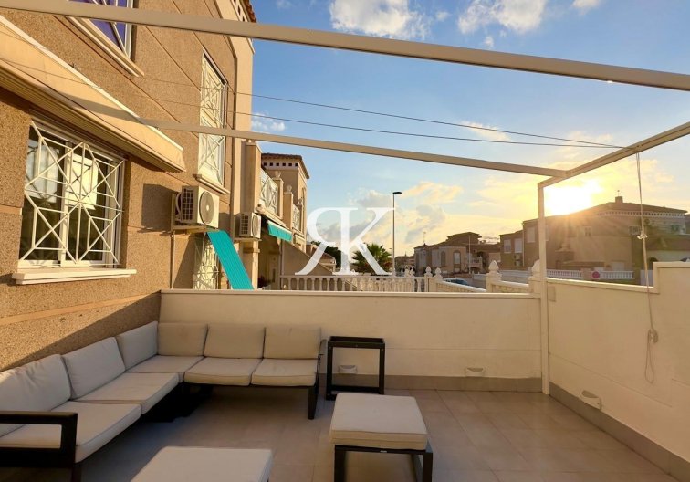 Resale - Bungalow - Torrevieja - Torreblanca