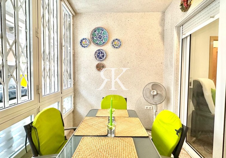 Revente - Appartement - Torrevieja - Centro