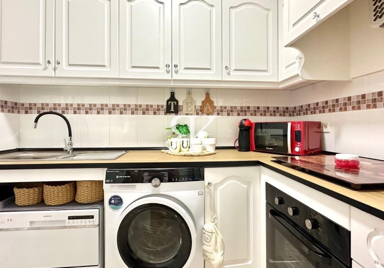 Revente - Appartement - Torrevieja - Centro