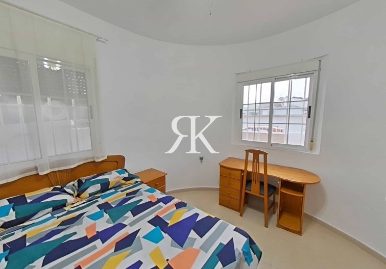 Revente - villa - Torrevieja - San Luis