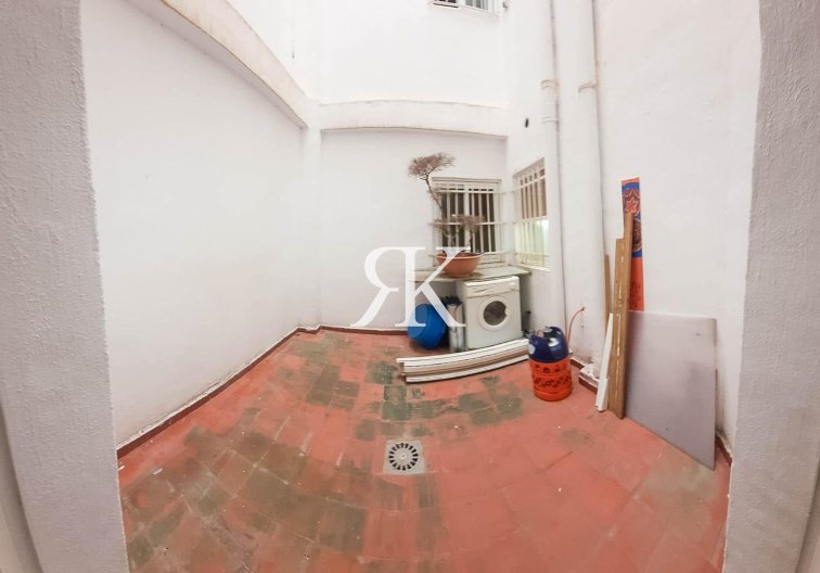 Herverkoop - Appartement - Torrevieja - Centro