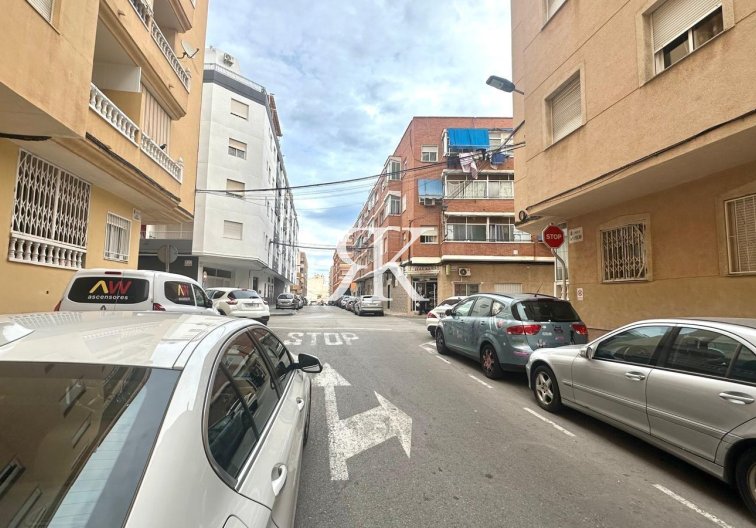 Revente - Appartement - Torrevieja - Centro