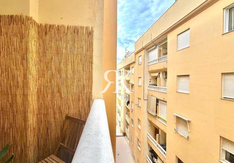 Revente - Appartement - Torrevieja - Centro