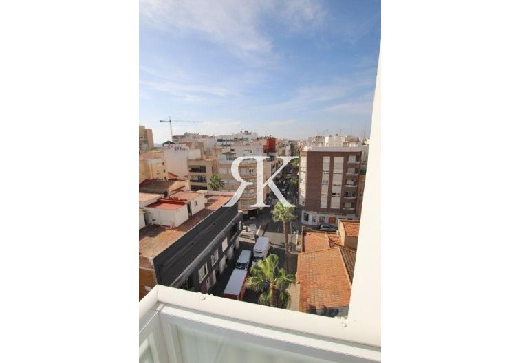Resale - Apartment - Torrevieja