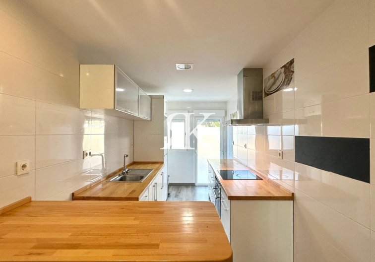 Resale - Apartment - Orihuela Costa - Altos De Campoamor