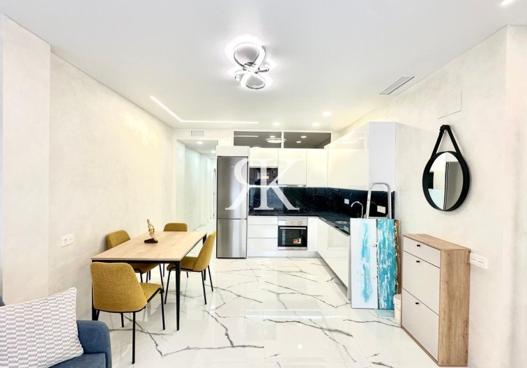 Wiederverkauf - Wohnung - Torrevieja - Playa del Cura