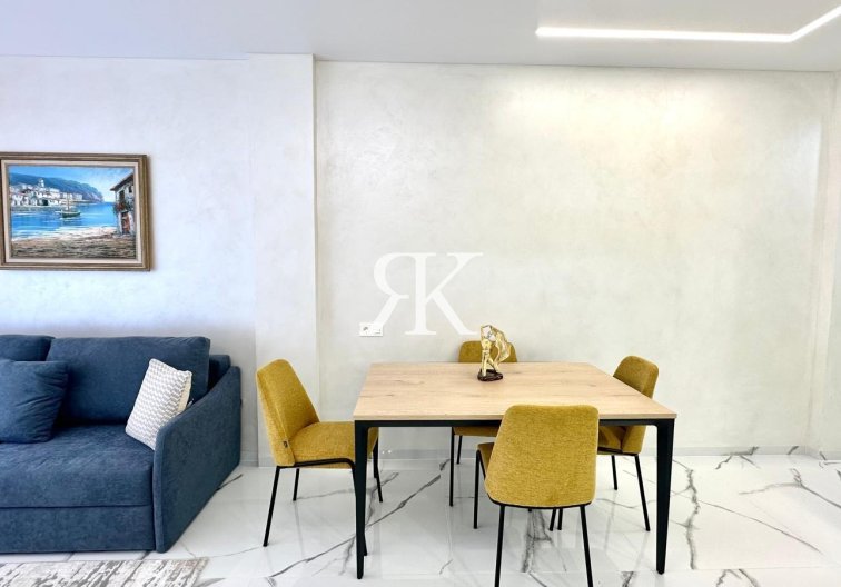 Wiederverkauf - Wohnung - Torrevieja - Playa del Cura