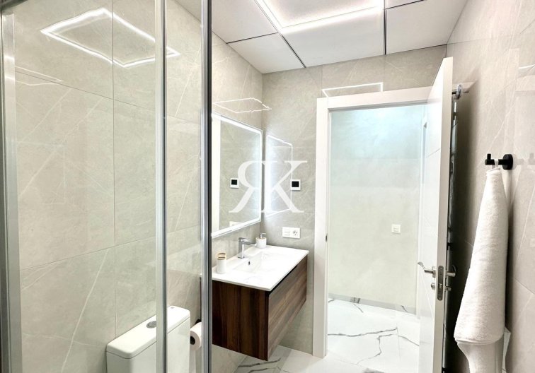 Wiederverkauf - Wohnung - Torrevieja - Playa del Cura