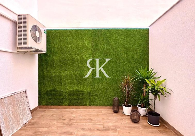 Wiederverkauf - Wohnung - Torrevieja - Playa del Cura