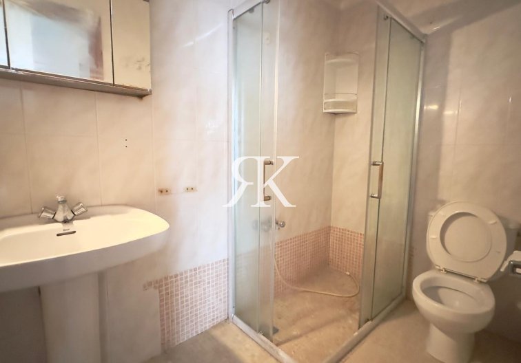 Segunda mano - Apartamento  - Torrevieja - Centro