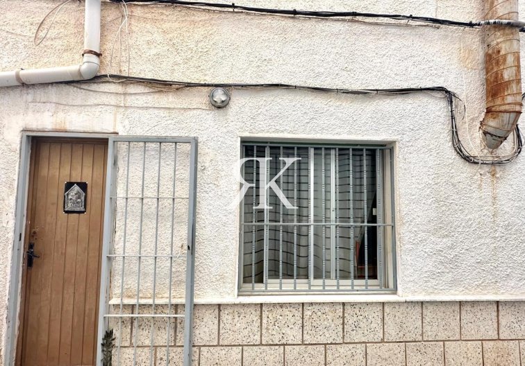 Resale - town house - Torrevieja - Playa del Cura