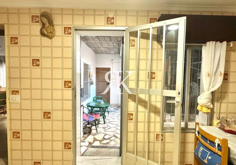 Resale - town house - Torrevieja - Playa del Cura