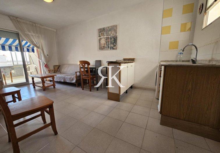 Revente - Appartement - Torrevieja - Centro