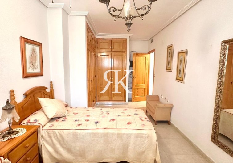 Segunda mano - Atico - Torrevieja - Centro