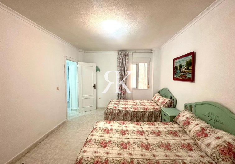 Resale - Apartment - Torrevieja - Centro