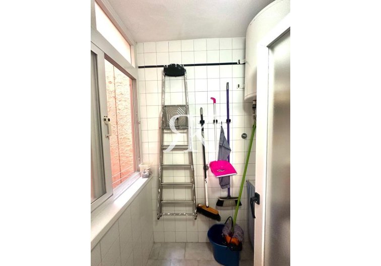 Resale - Apartment - Torrevieja - Centro