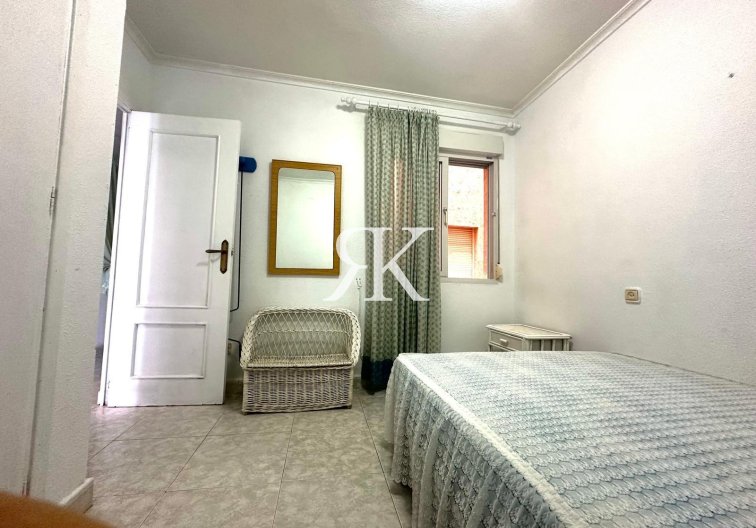 Resale - Apartment - Torrevieja - Centro